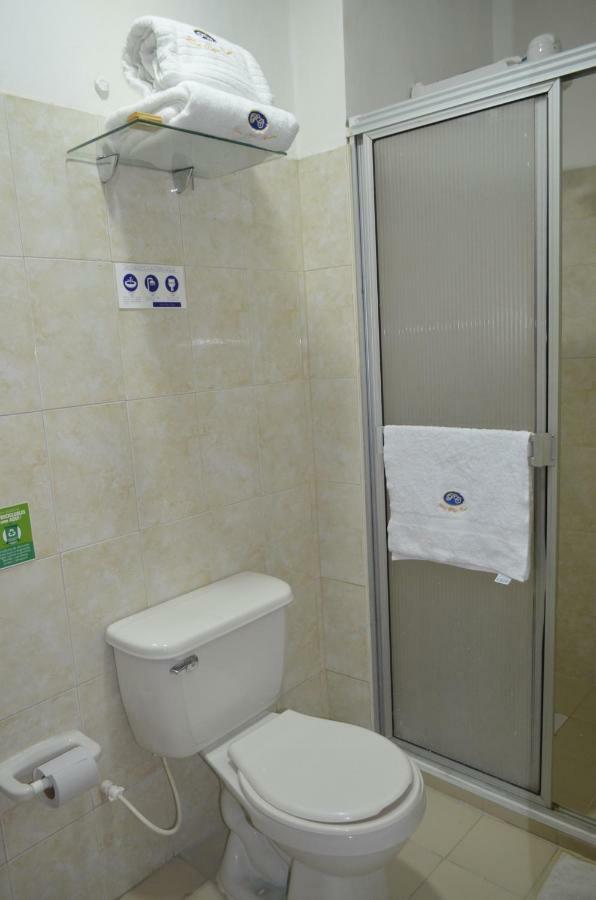 Hotel Plaza Cucuta Center Exterior foto
